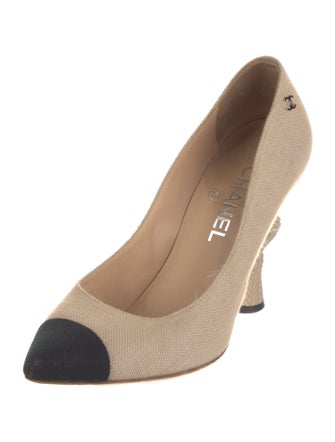 Chanel Interlocking CC Logo Canvas Pumps