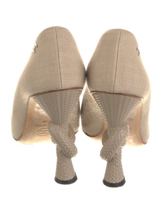 Chanel Interlocking CC Logo Canvas Pumps