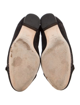 Chanel Interlocking CC Logo Suede Ballet Flats