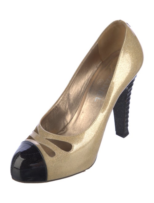 Chanel Vintage 2009 Pumps