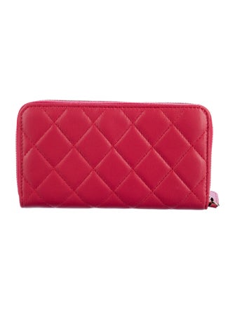 Chanel 2018 Interlocking CC Logo Wallet