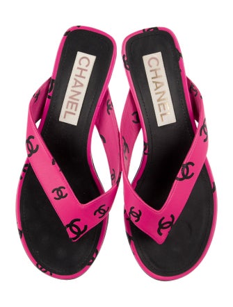 Chanel 2022 Interlocking CC Logo Slides