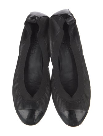 Chanel Interlocking CC Logo Lambskin Flats