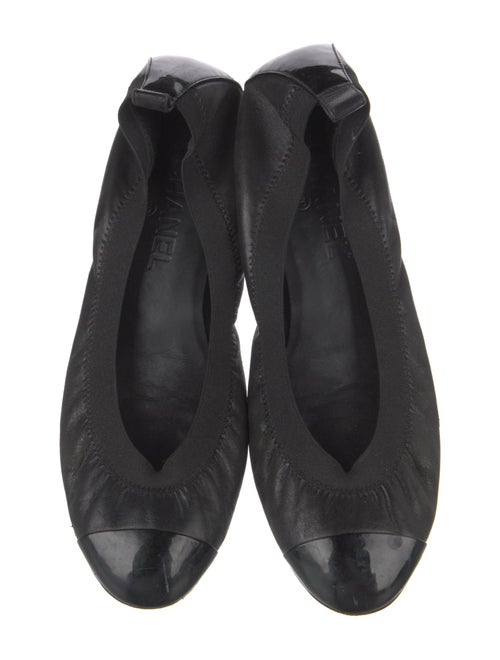 Chanel Interlocking CC Logo Lambskin Flats