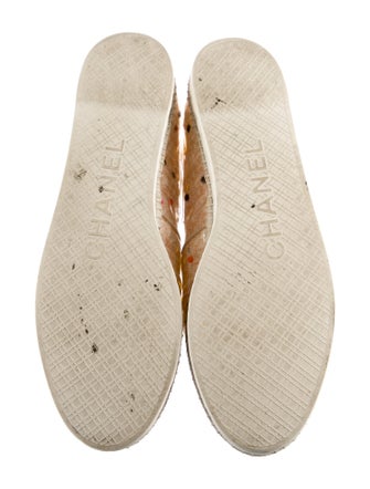 Chanel 2019 Interlocking CC Logo Espadrilles