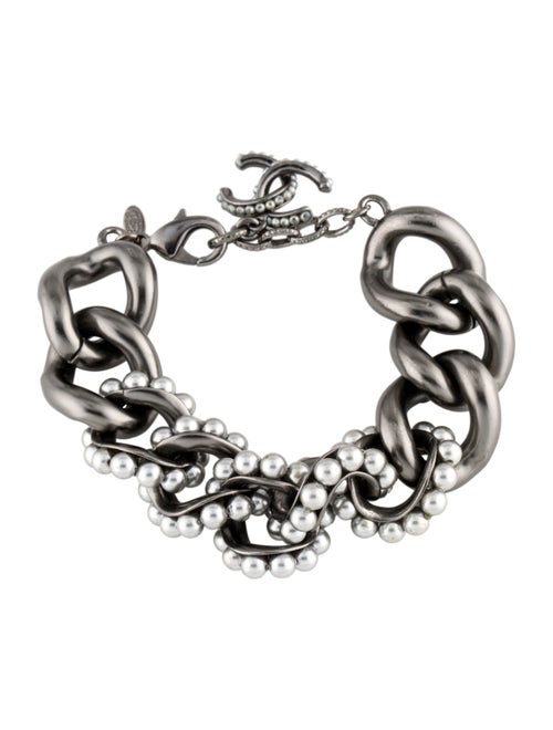 Chanel Faux Pearl CC Link Bracelet
