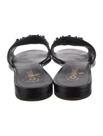 Chanel 2019 Interlocking CC Logo Slides