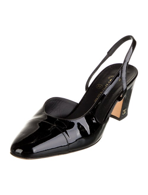 Chanel Interlocking CC Logo Patent Leather Slingback Pumps