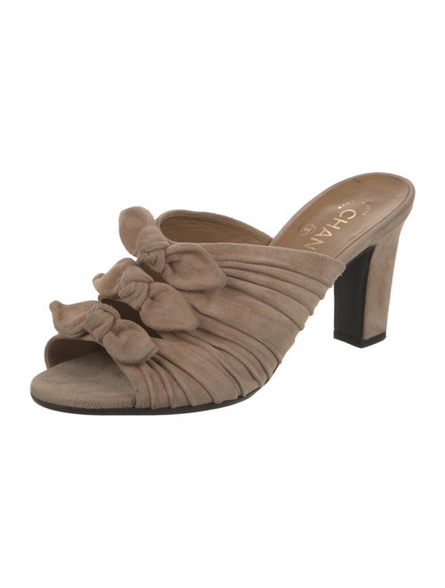 Chanel 2018 Interlocking CC Logo Mules