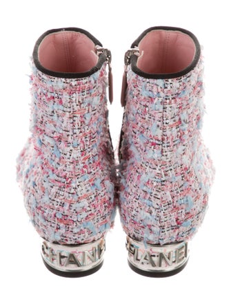 Chanel 2018 Interlocking CC Logo Boots
