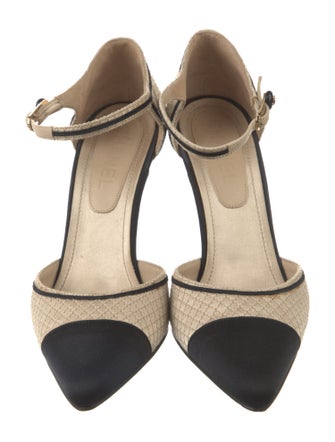 Chanel Vintage 2005 D'Orsay Pumps