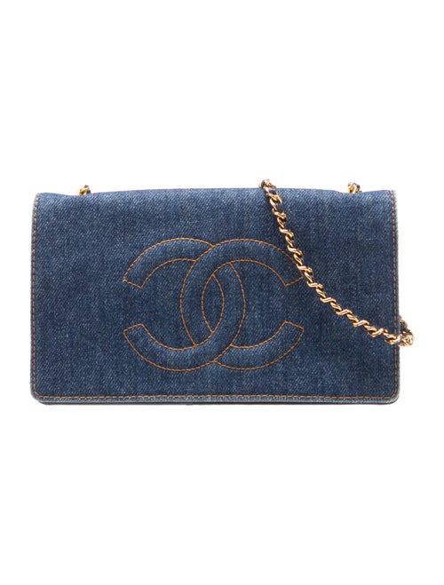 Chanel Timeless Wallet on Chain