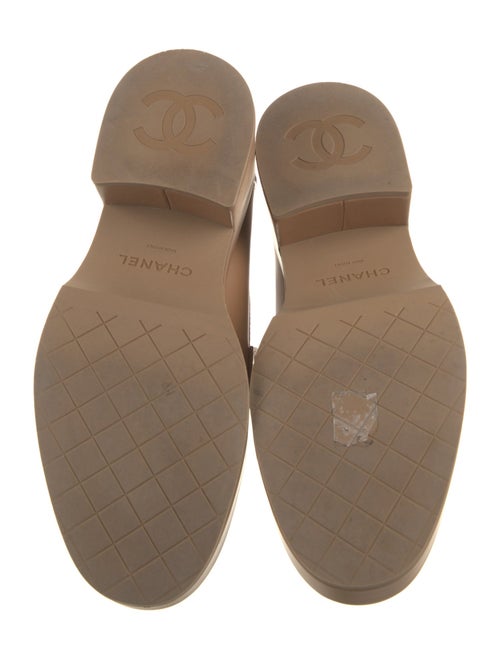 Chanel 2022 Interlocking CC Logo Loafers