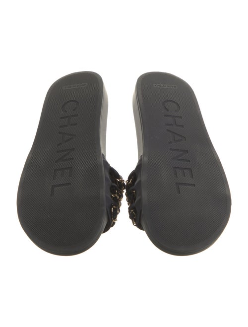 Chanel Interlocking CC Logo Chain-Link Accents Slides