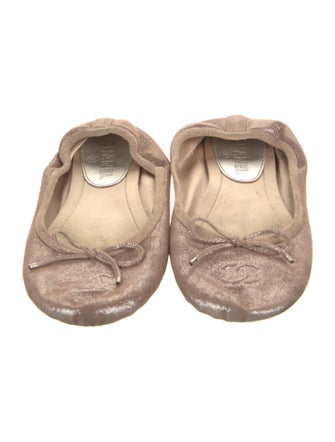 Chanel Interlocking CC Logo Suede Ballet Flats