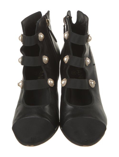 Chanel Interlocking CC Logo Leather Lace-Up Boots