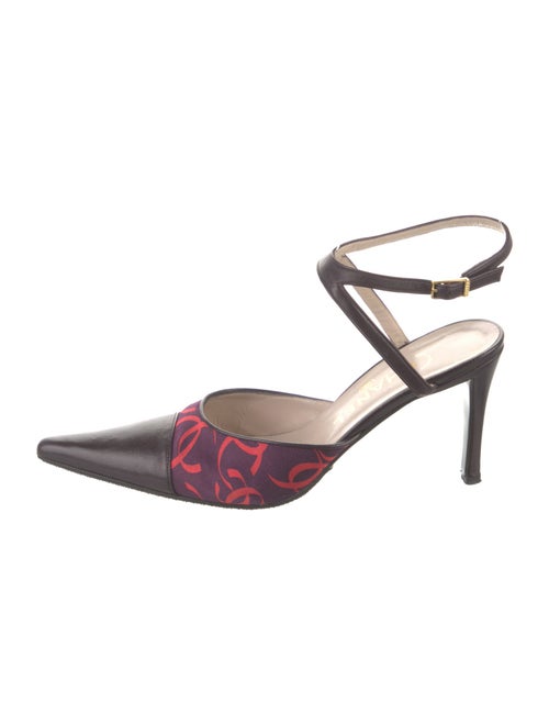 Chanel 2000 Interlocking CC Logo Slingback Pumps