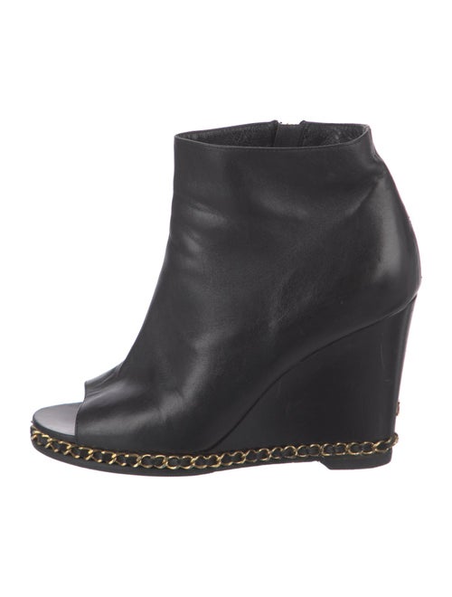 Chanel Interlocking CC Logo Leather Espadrilles