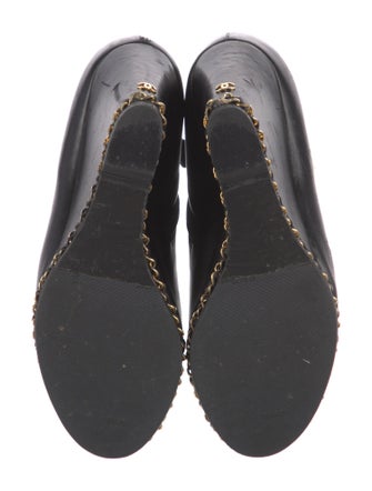 Chanel Interlocking CC Logo Leather Espadrilles