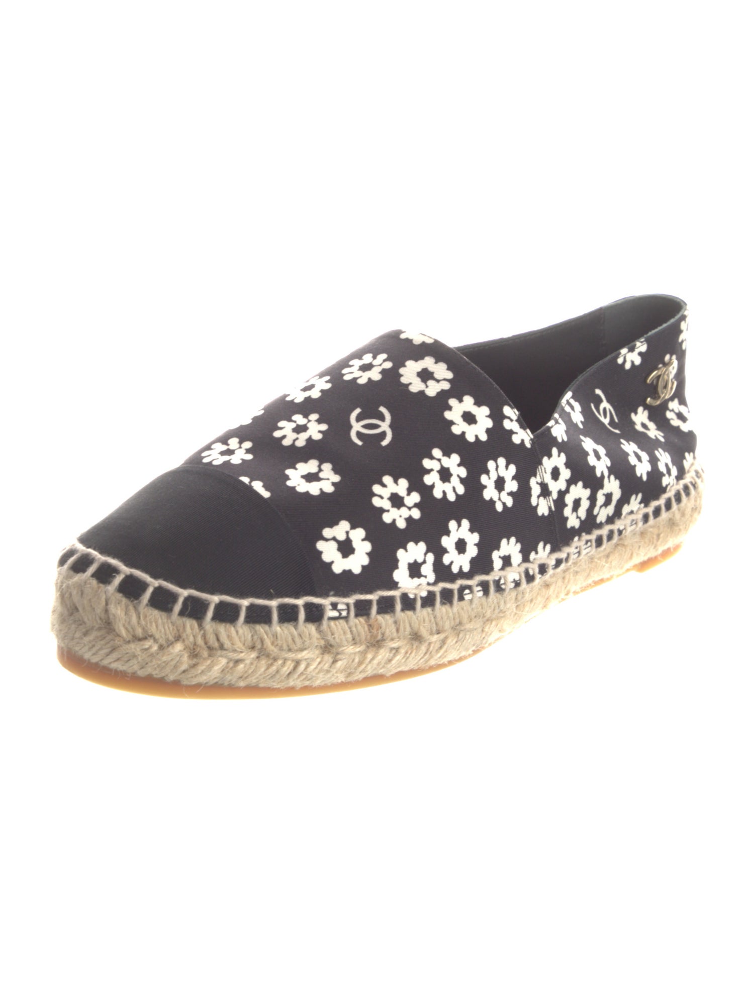 Chanel 2022 Interlocking CC Logo Espadrilles