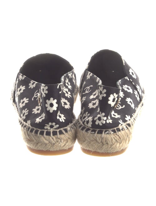 Chanel 2022 Interlocking CC Logo Espadrilles