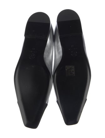 Chanel 2024 Interlocking CC Logo