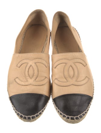 Chanel Interlocking CC Logo Leather Espadrilles