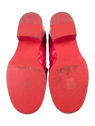 Chanel 2023 Interlocking CC Logo Loafers