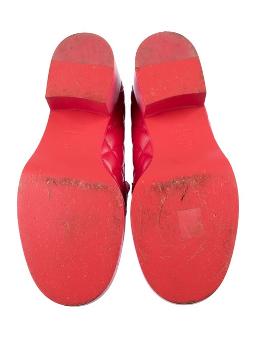 Chanel 2023 Interlocking CC Logo Loafers