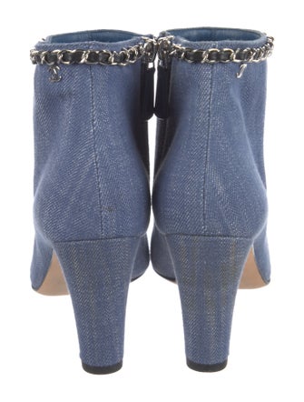 Chanel 2020 Interlocking CC Logo Boots