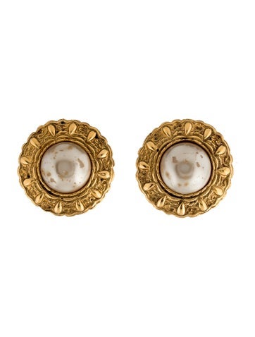 Chanel Clip-On Vintage Faux Pearl Earrings