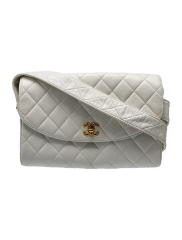 Chanel Shoulder Bags Quilted CC Bag