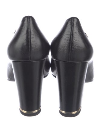 Chanel 2016 Interlocking CC Logo Pumps