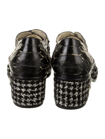 Chanel 2014 Interlocking CC Logo Oxfords