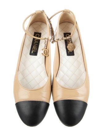 Chanel 2023 Interlocking CC Logo Ballet Flats