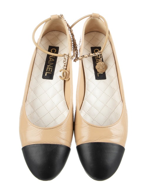 Chanel 2023 Interlocking CC Logo Ballet Flats