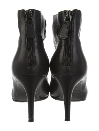 Chanel 2010 Interlocking CC Logo Lace-Up Boots