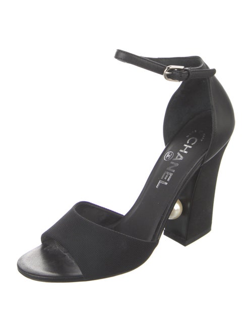 Chanel Interlocking CC Logo Leather Sandals