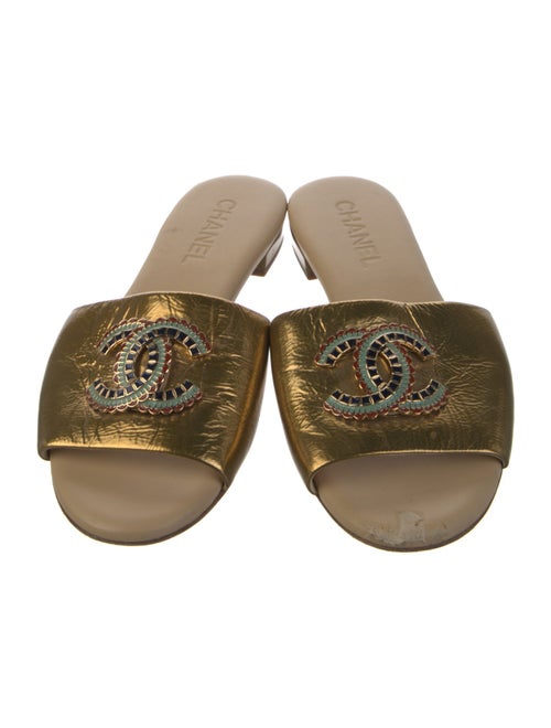 Chanel 2019 Interlocking CC Logo Slides