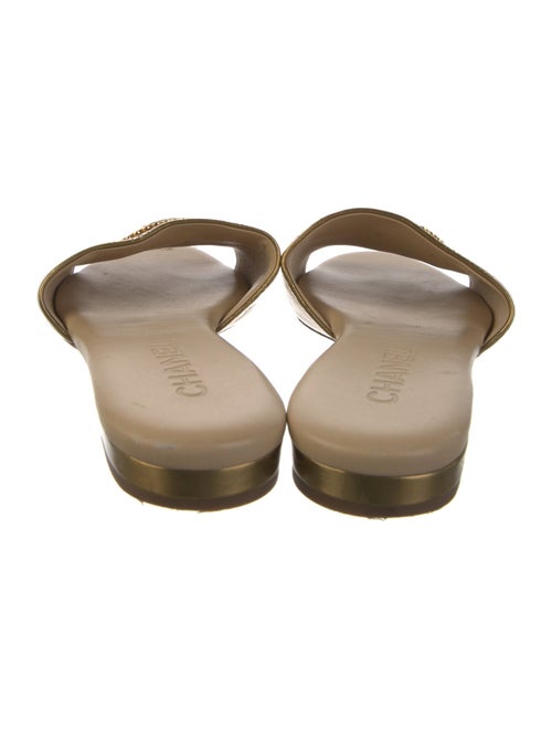 Chanel 2019 Interlocking CC Logo Slides