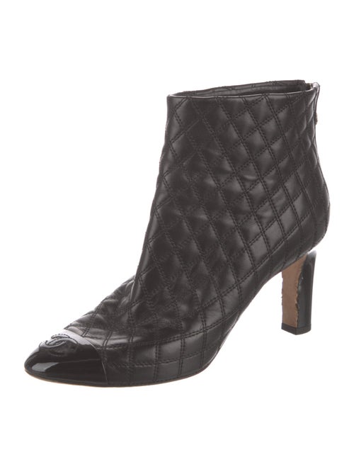 Chanel Quilted Pattern Leather Boots