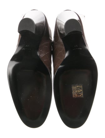 Chanel 2023 Interlocking CC Logo Boots