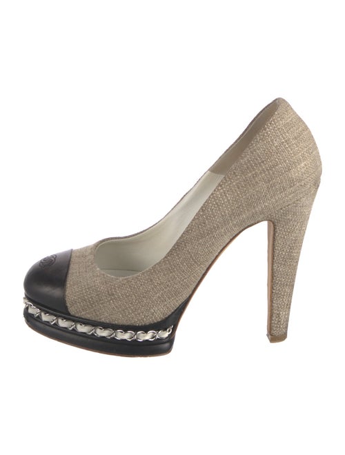 Chanel Interlocking CC Logo Canvas Pumps