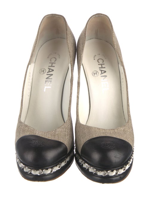 Chanel Interlocking CC Logo Canvas Pumps