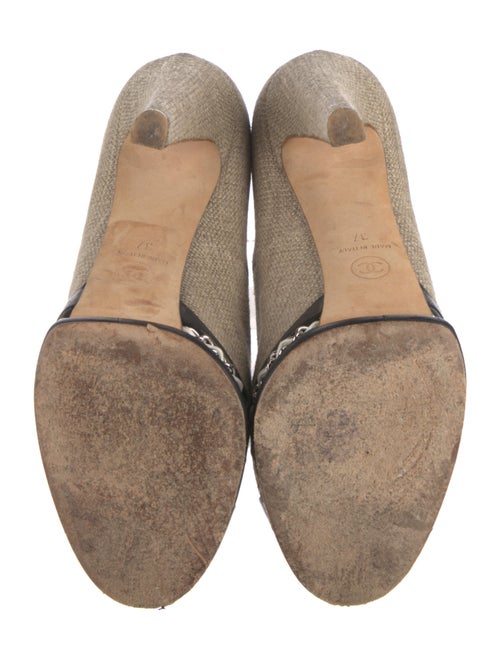 Chanel Interlocking CC Logo Canvas Pumps