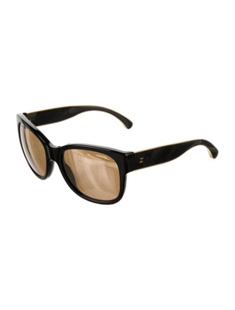 Chanel Interlocking CC Logo Cat-Eye Sunglasses