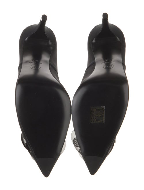 Chanel 2019 Interlocking CC Logo Pumps