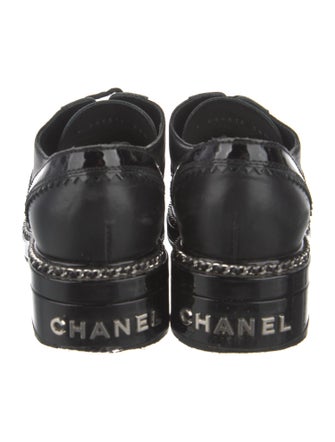 Chanel 2019 Chain-Link Accent Oxfords