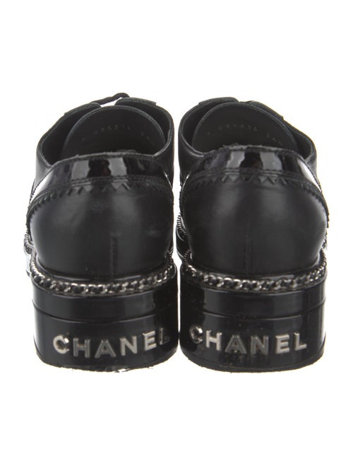 Chanel 2019 Chain-Link Accent Oxfords