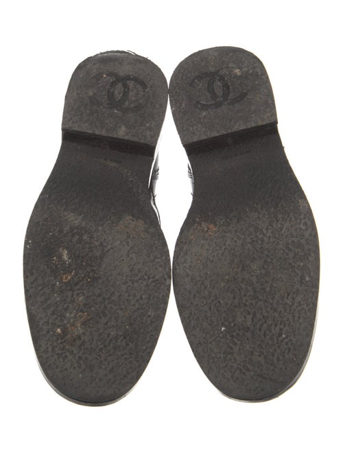 Chanel 2019 Chain-Link Accent Oxfords